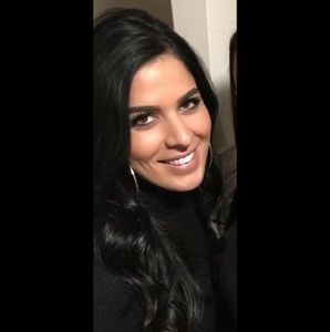 Meet your Posher, Angela